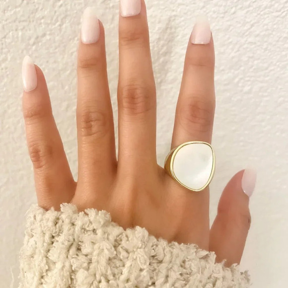 925 Sterling Silver Chunky Mother of Pearl Gold Statement Ring Thick Large Ring - Picture 5 of 8